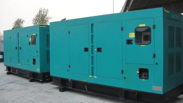 绥中康明斯400kw大型柴油二手发电机组
